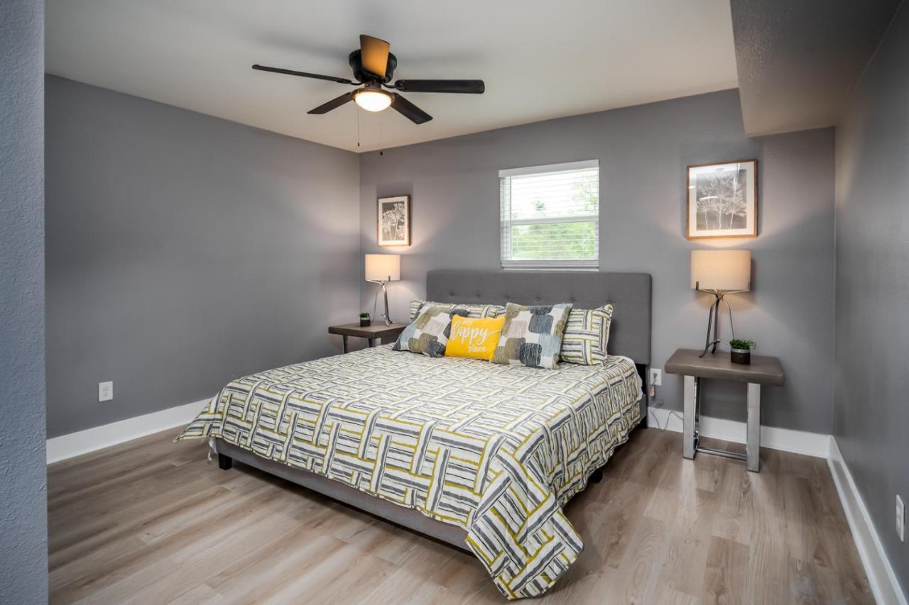 Spacious Home Near Downtown 샌안토니오 외부 사진